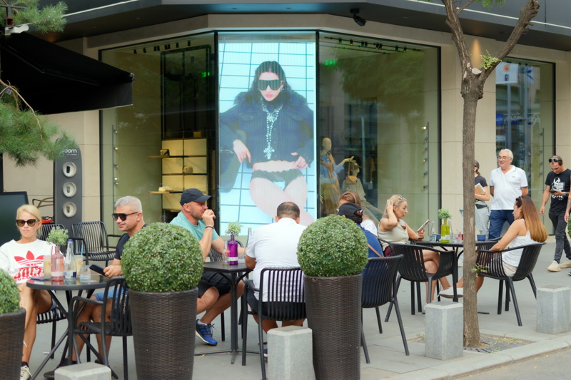 Terrace on the sidewalk